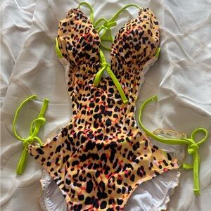 VENUS Neon Lime & Leopard-Print Cutout One-Piece Swimsuit